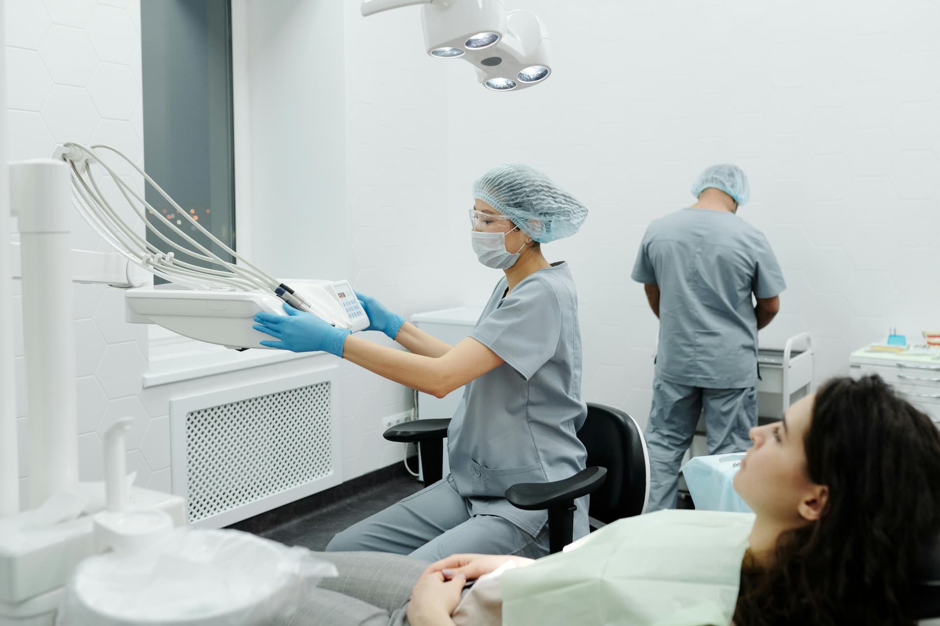 Dental Assistant Career Outlook: Growth & Opportunities